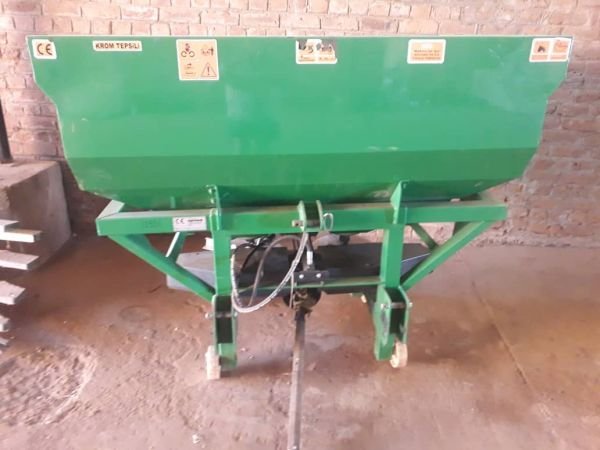 Double disc Vicon spreader for sale